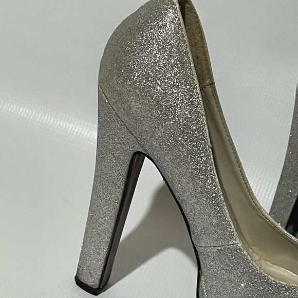 Rue 21 Silver Glitter Platform Heels – Size M (7/8) - Picture 4 of 10